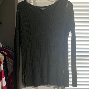 Green American Eagle Outfitters Lightweight Sweater